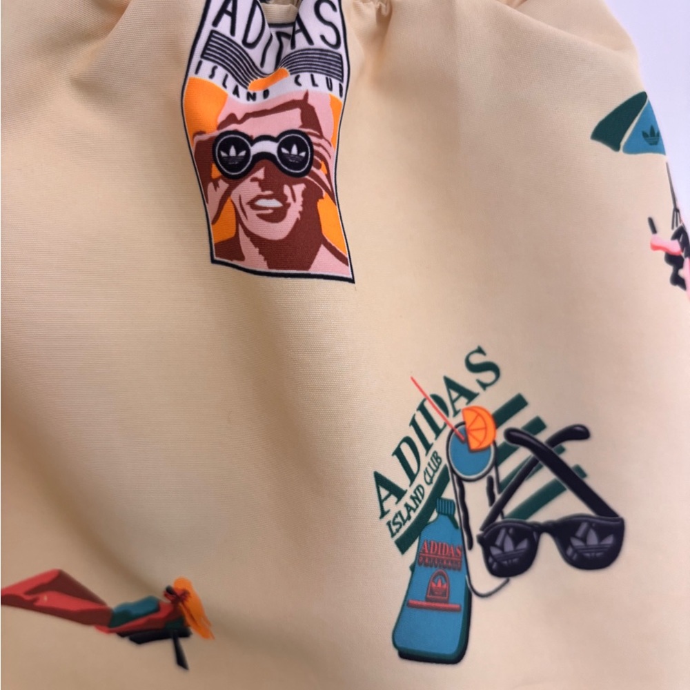Adidas Womens Butter Yellow Originals Graphic Shorts•Beach•Retro•summer•80’s•XS - Picture 14 of 16